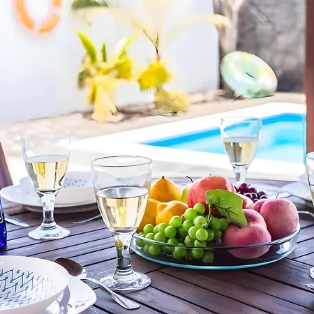 Casa Rubicon Villa *