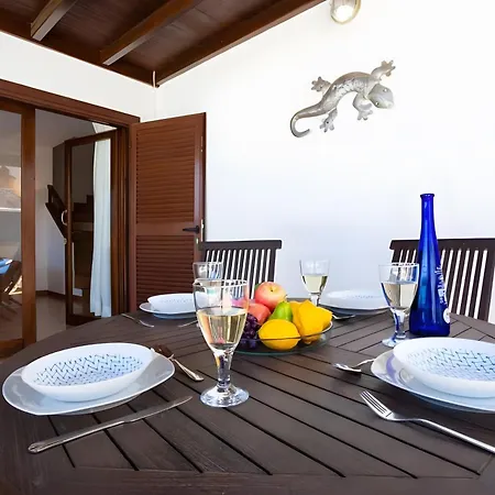 Casa Rubicon Вилла